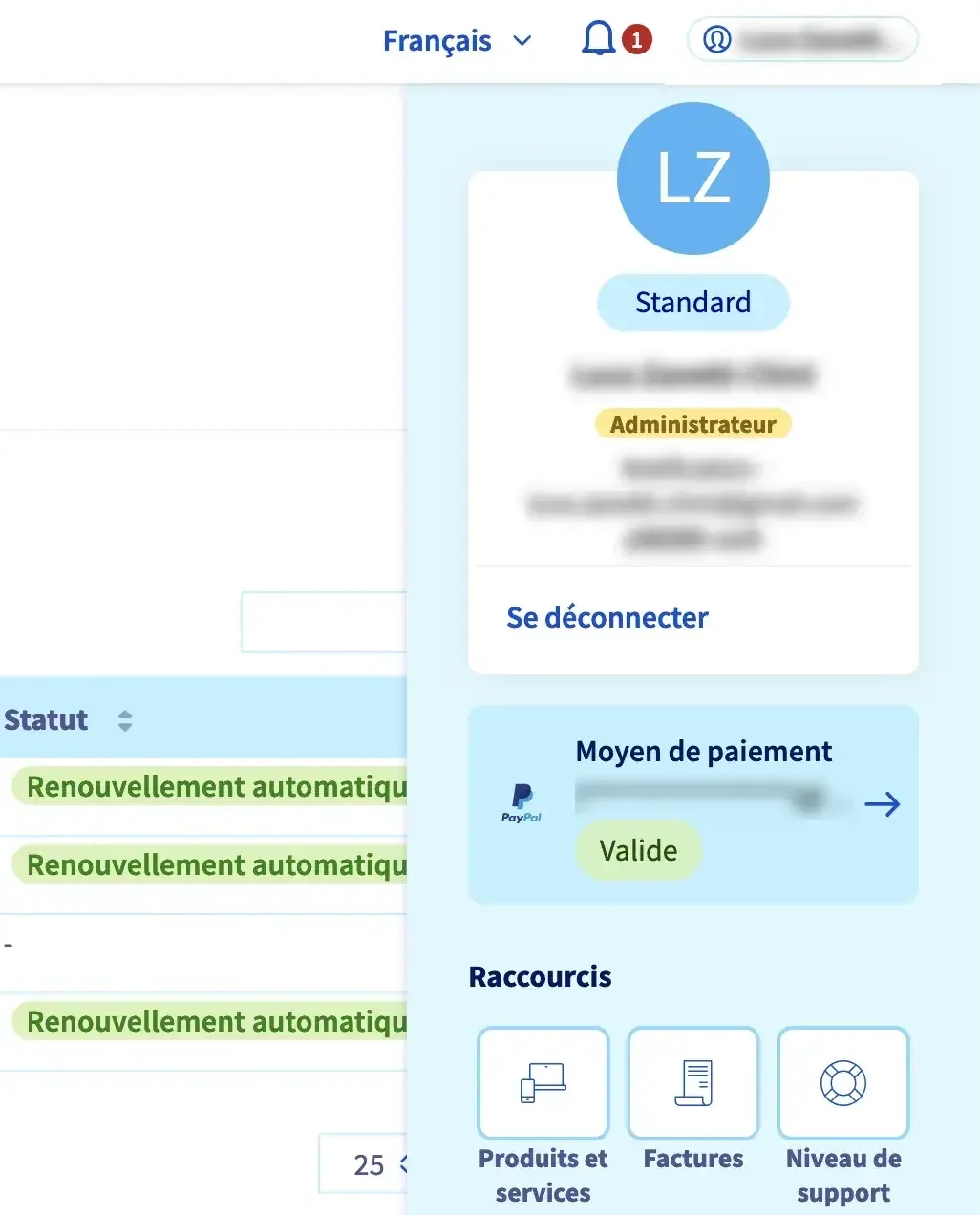 Panneau latéral de l’espace client OVH, avec le moyen de paiement et les raccourcis « Produits et services » et « Factures ».